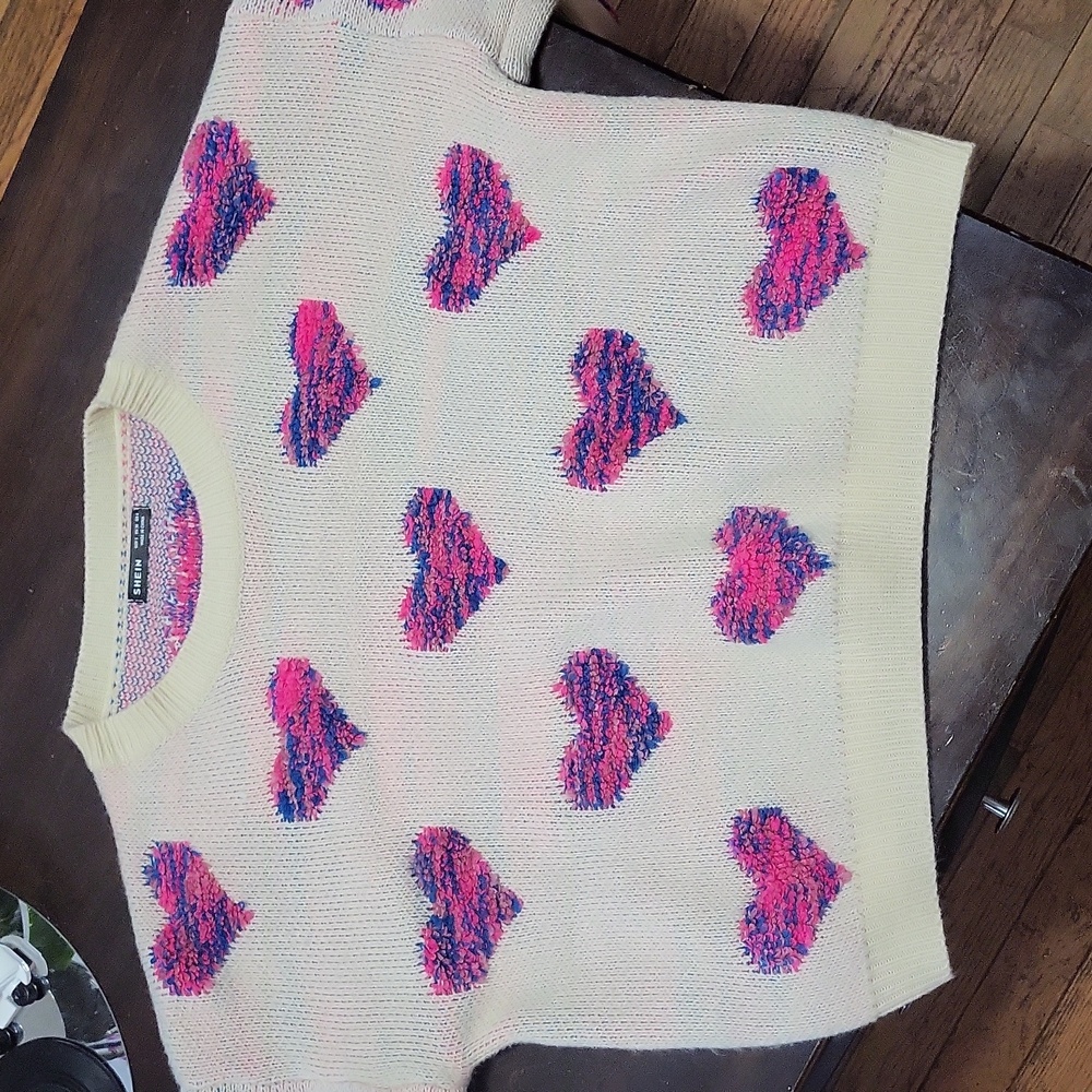 Cream sweater heart pattern size small